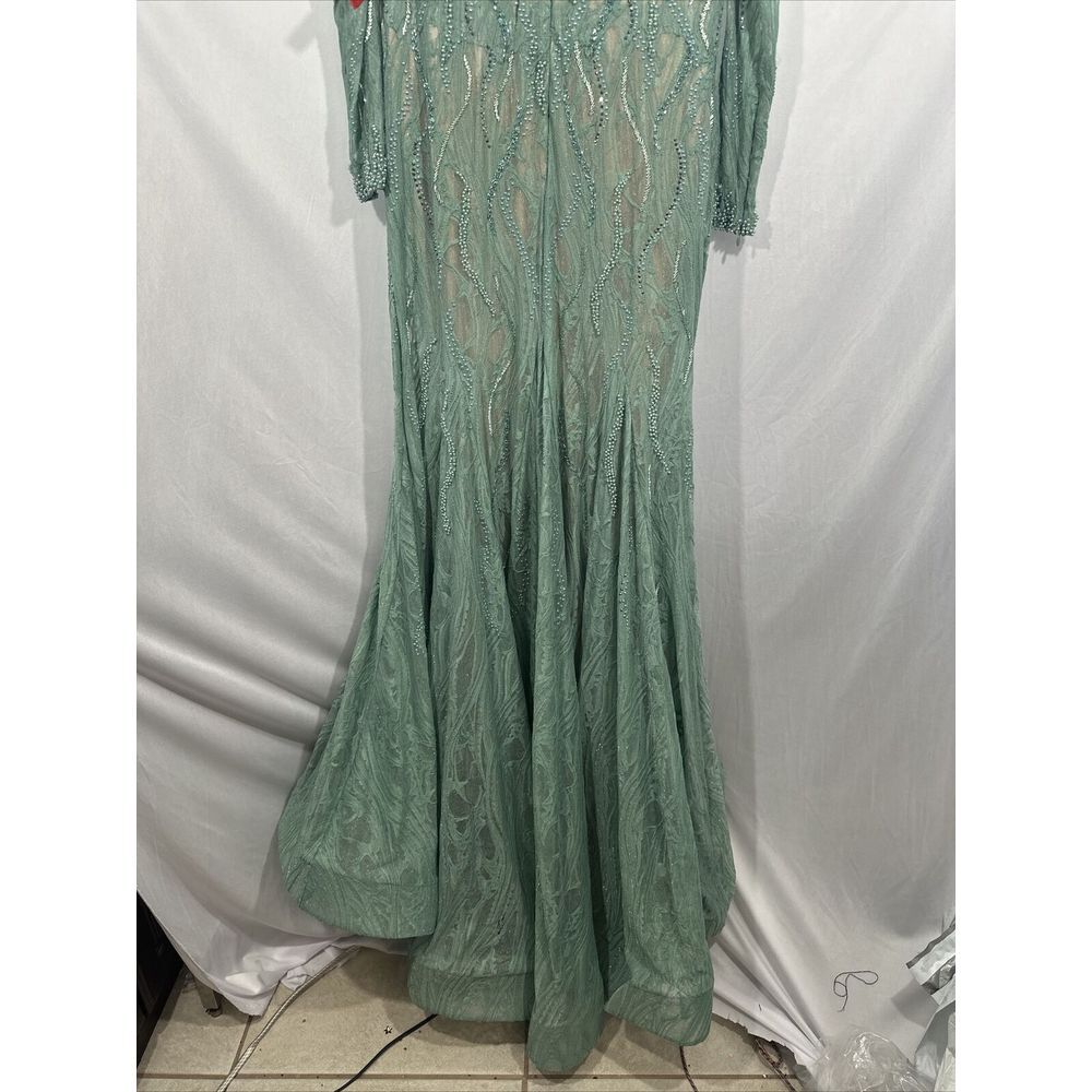 NWT Mac Duggal [ 12 ] 79291 Beaded Lace Long Sleeve Plunge Neck Gown Sage‎ green - Picture 15 of 15